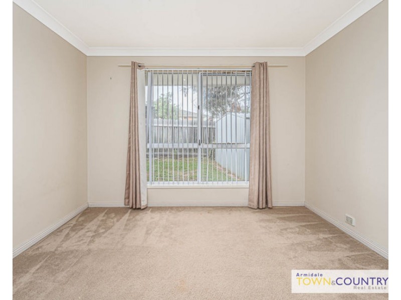 6 Grantham Place, Armidale NSW 2350