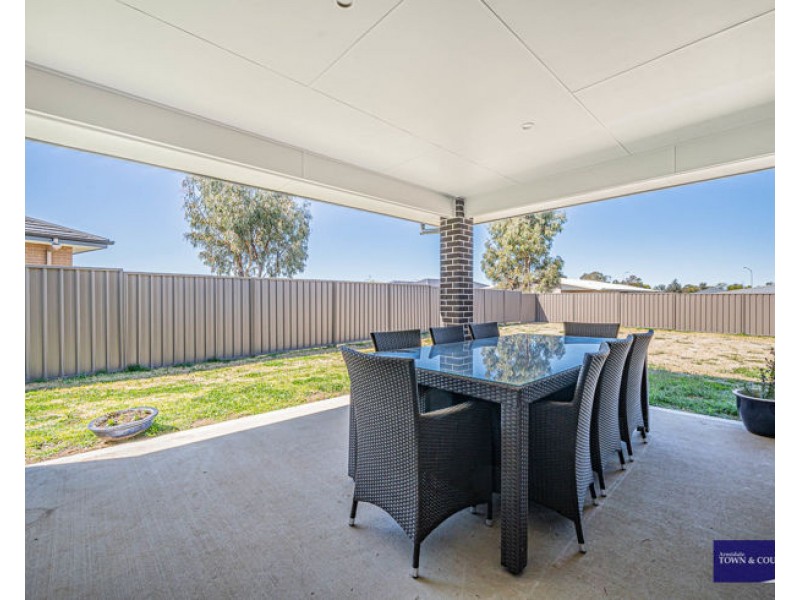12 Spearmount Drive, Armidale NSW 2350