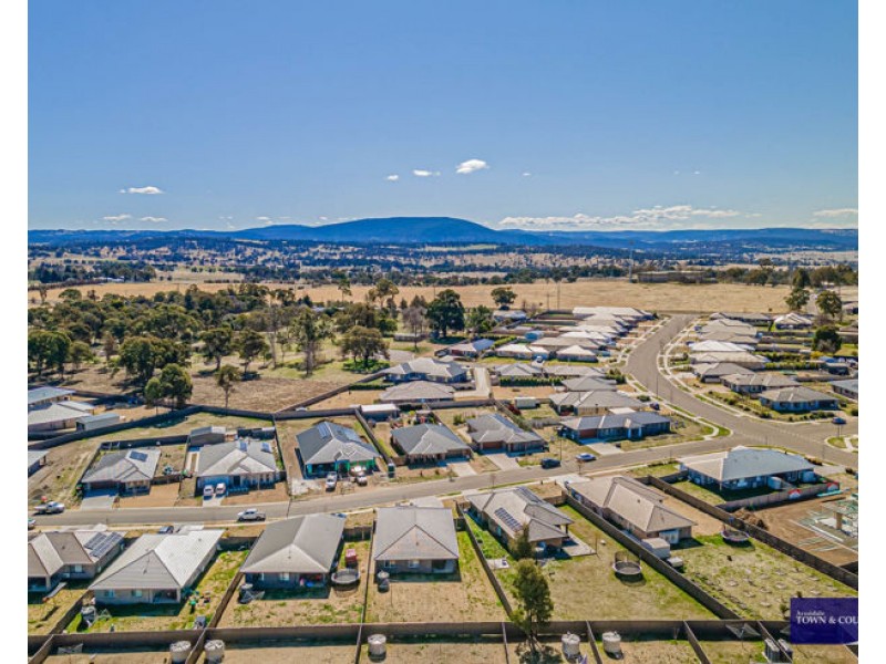 12 Spearmount Drive, Armidale NSW 2350