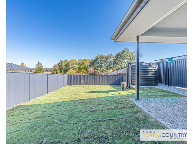 4B Niagara Street, Armidale NSW 2350