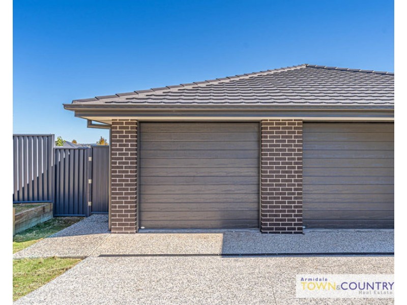 4B Niagara Street, Armidale NSW 2350