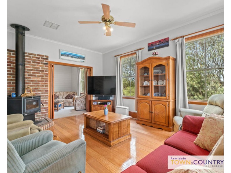 9 Wigan Avenue, Armidale NSW 2350