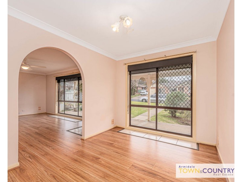 24 MacDonald Drive, Armidale NSW 2350