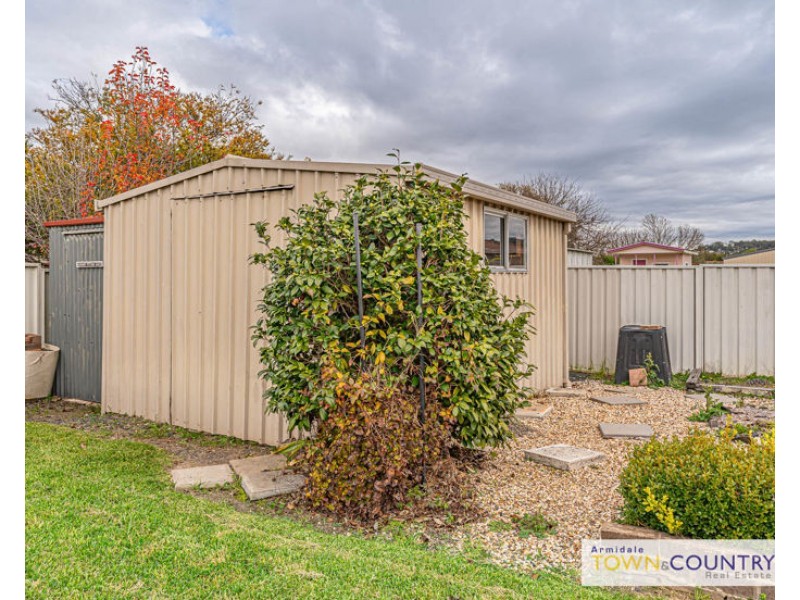 24 MacDonald Drive, Armidale NSW 2350