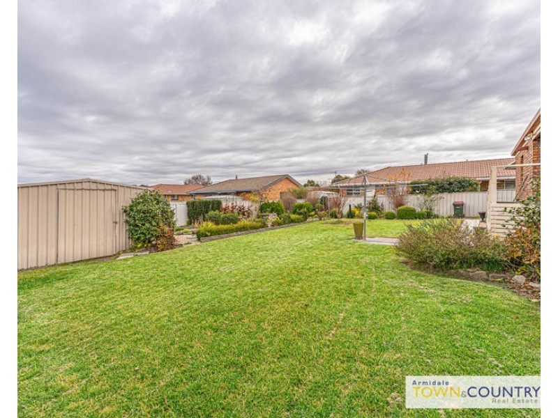 24 MacDonald Drive, Armidale NSW 2350