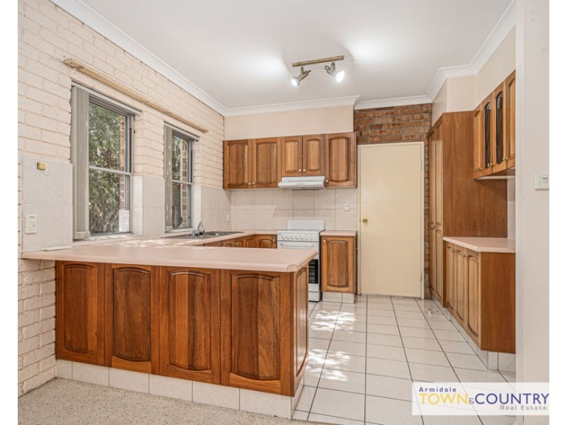 1/ 94a Rusden Street, Armidale NSW 2350