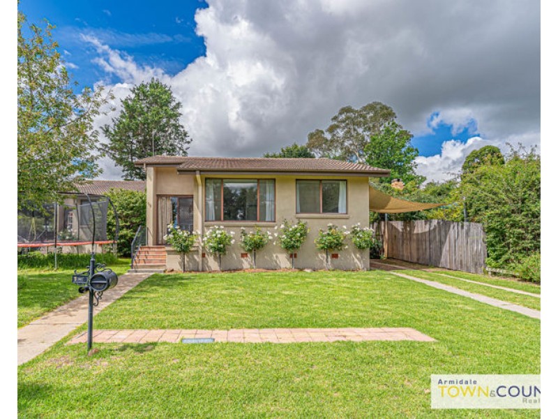 1/ 8 McKeon Avenue, Armidale NSW 2350