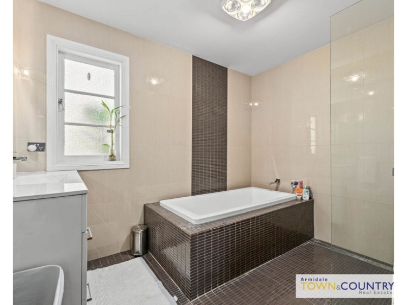 29 Jessie Street, Armidale NSW 2350