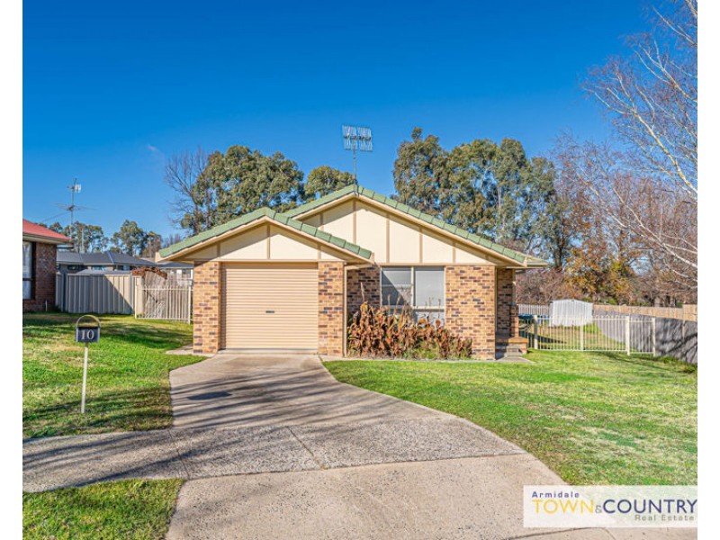 10 Verna Close, Armidale NSW 2350