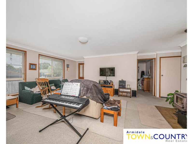 10 Verna Close, Armidale NSW 2350