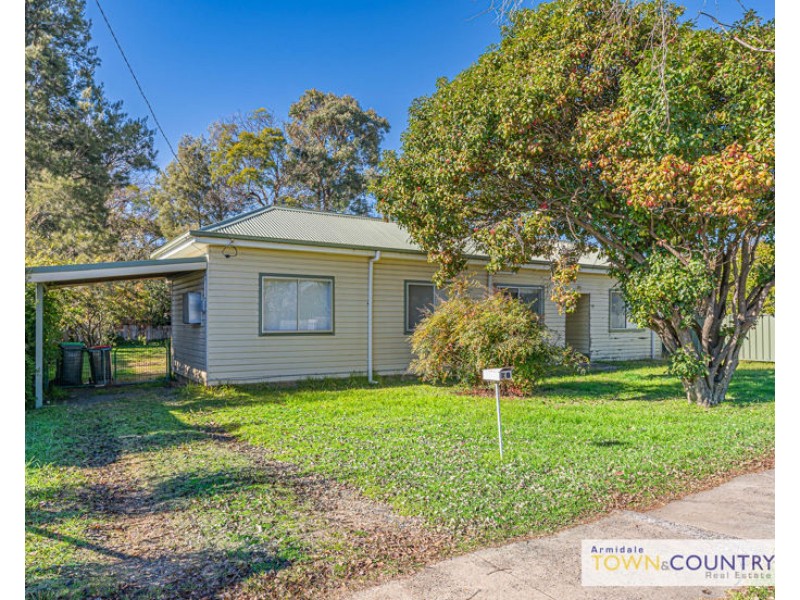 97 Niagara Street, Armidale NSW 2350