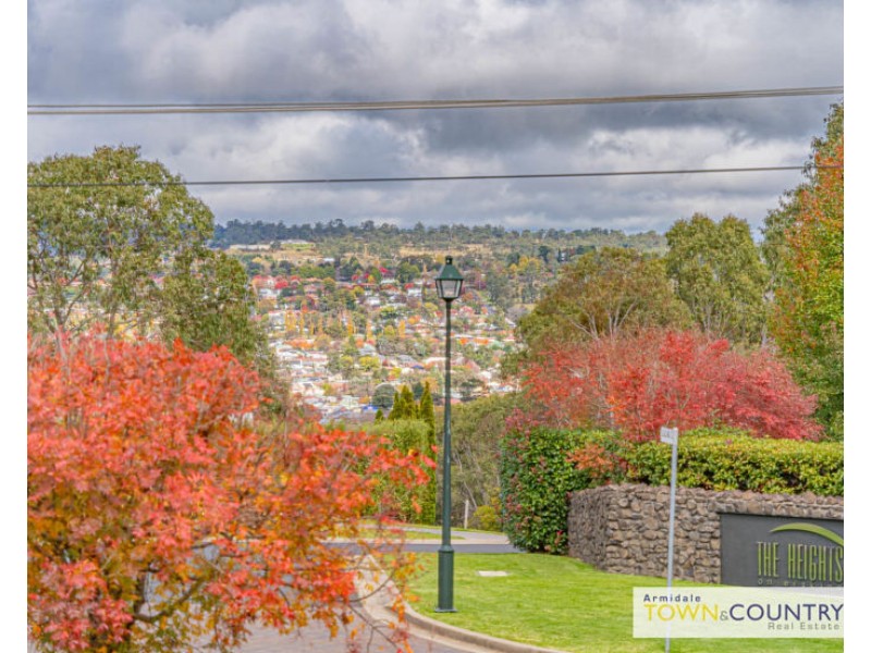 6 Grantham Place, Armidale NSW 2350