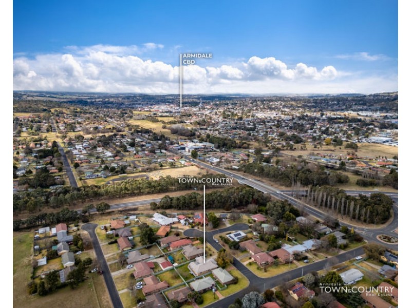 11 Glendower Close, Armidale NSW 2350