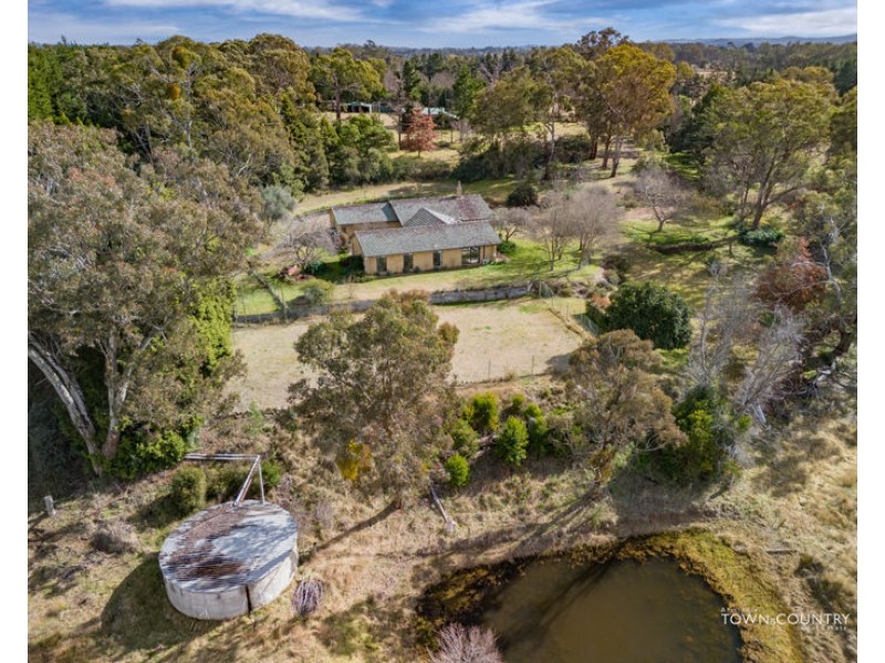 20 Balgownie Drive, Armidale NSW 2350