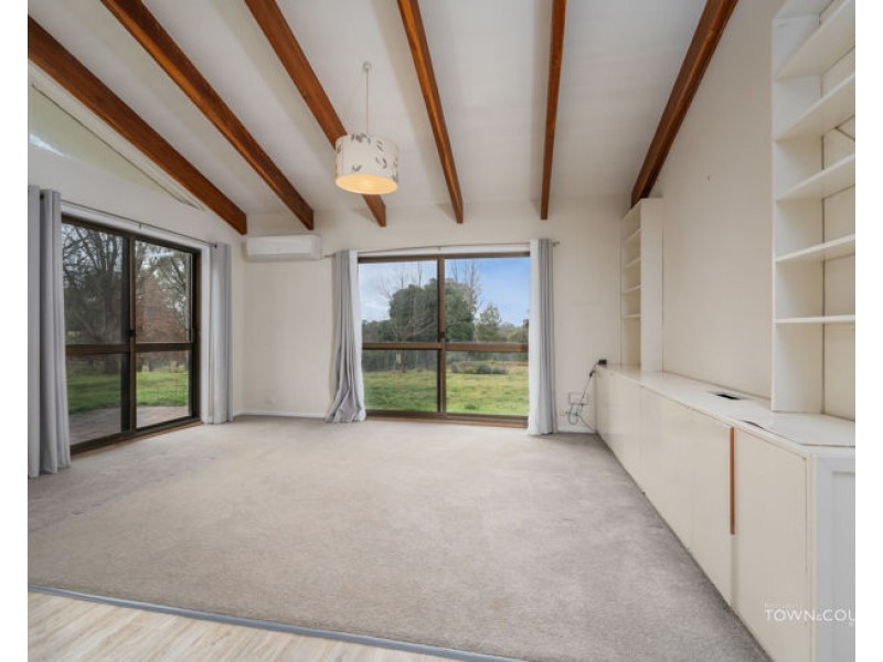 20 Balgownie Drive, Armidale NSW 2350