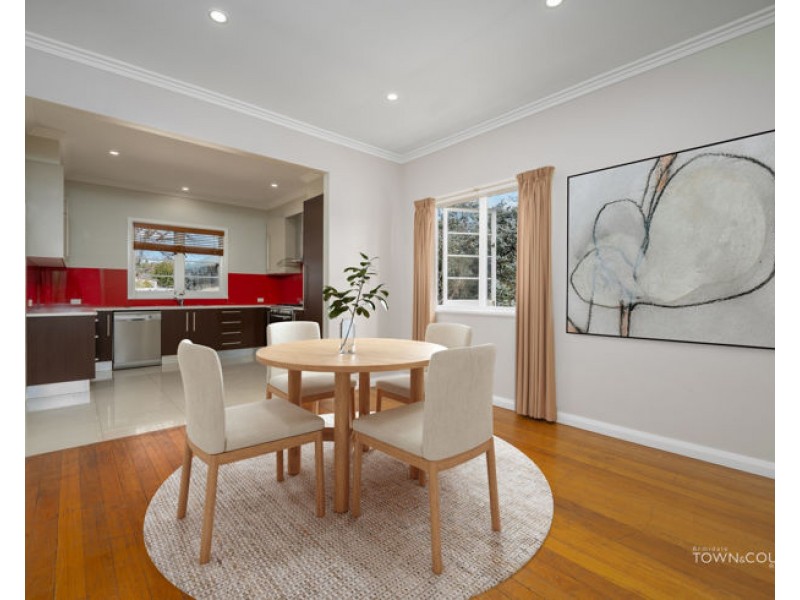 136 Barney Street, Armidale NSW 2350