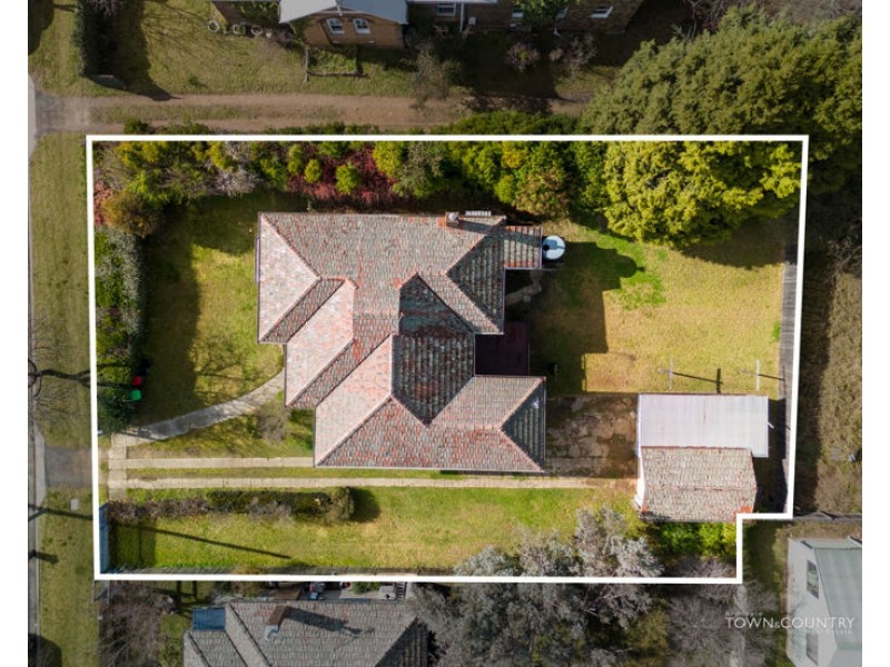 136 Barney Street, Armidale NSW 2350