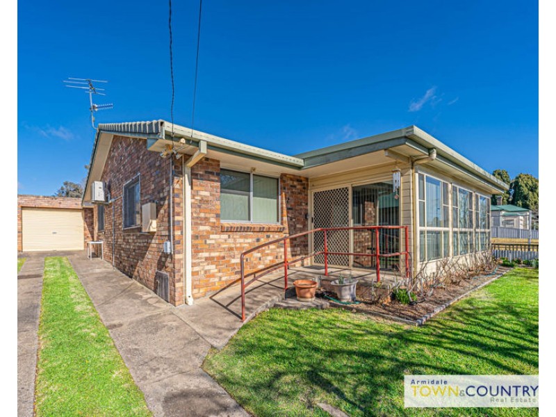 46 Barney Street, Armidale NSW 2350
