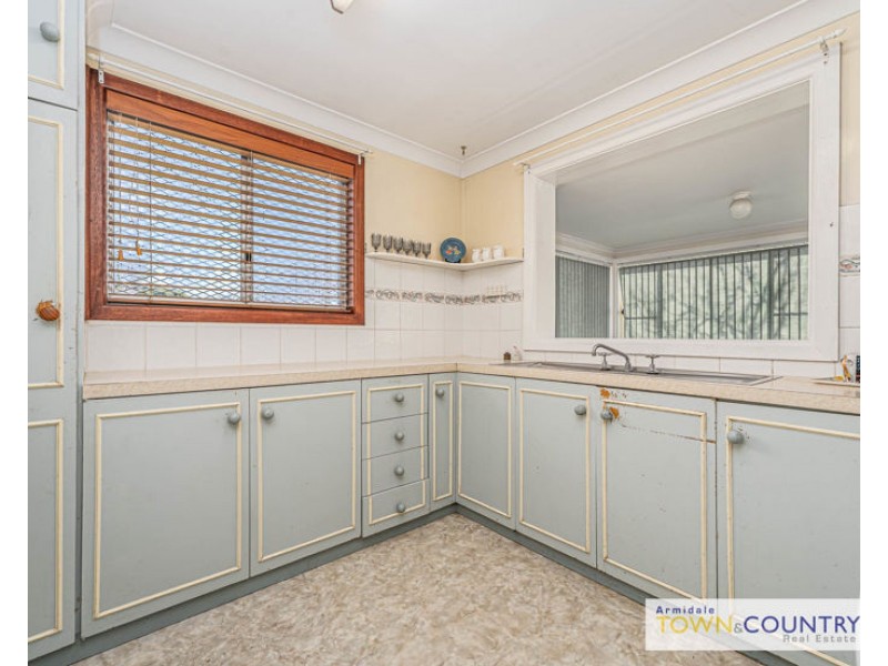 46 Barney Street, Armidale NSW 2350