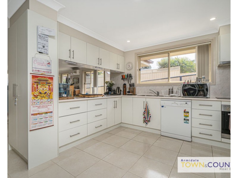 5 Mayfield Avenue, Armidale NSW 2350