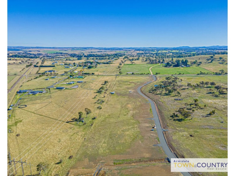 14 Varley Court, Armidale NSW 2350