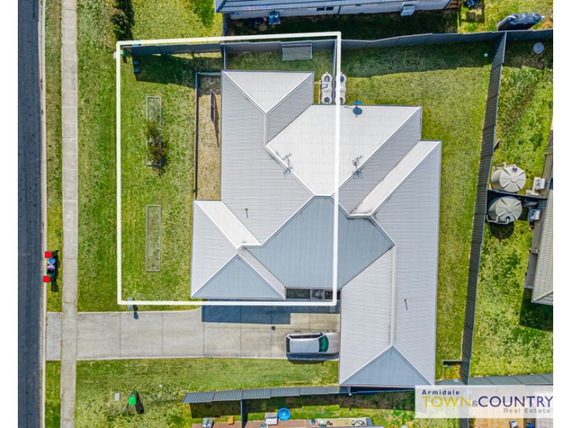 1/ 31 Arundel Drive, Armidale NSW 2350