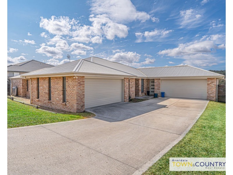 1/ 31 Arundel Drive, Armidale NSW 2350