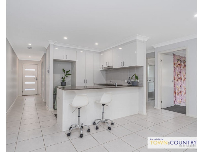 1/ 31 Arundel Drive, Armidale NSW 2350