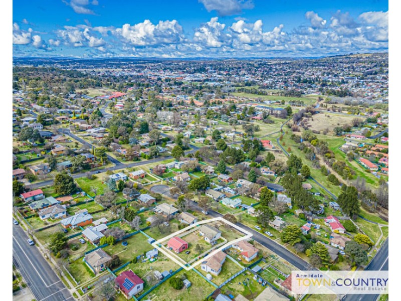 3 Herbert Lane, Armidale NSW 2350