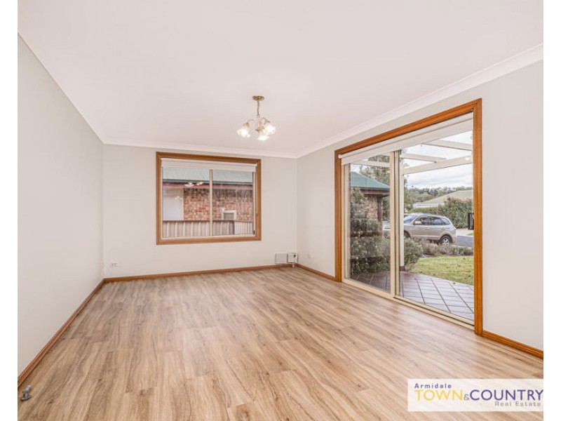 12 Aldred Avenue, Armidale NSW 2350