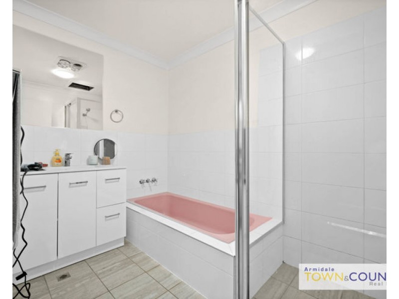 50A & 50B Martin Street, Armidale NSW 2350