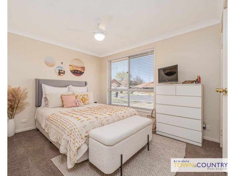 36 Verna Close, Armidale NSW 2350