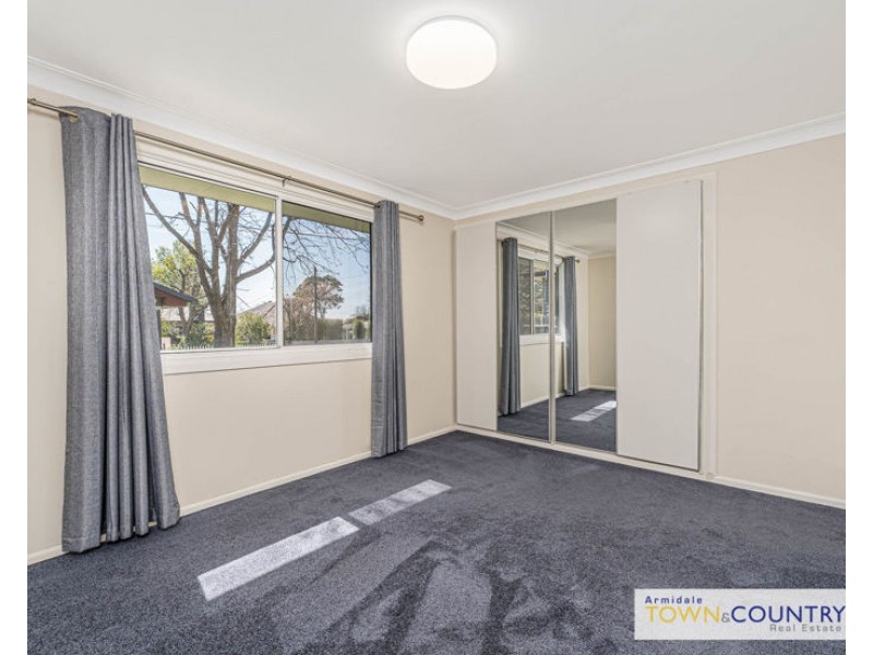 168B Galloway, Armidale NSW 2350