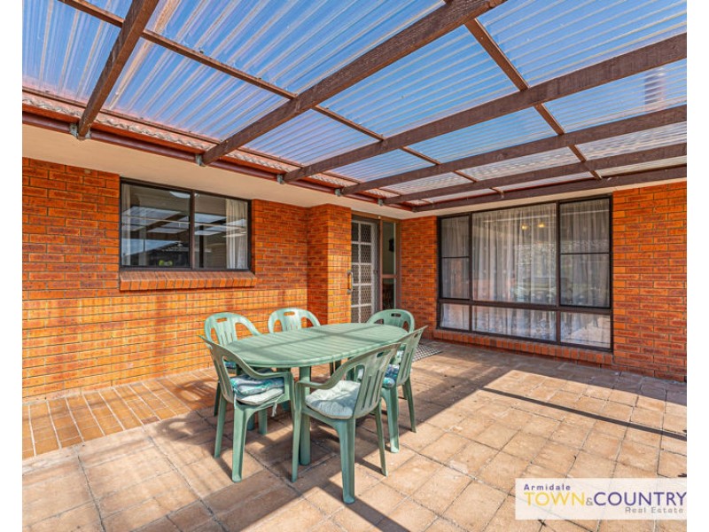 9 Phyllis Crescent, Armidale NSW 2350