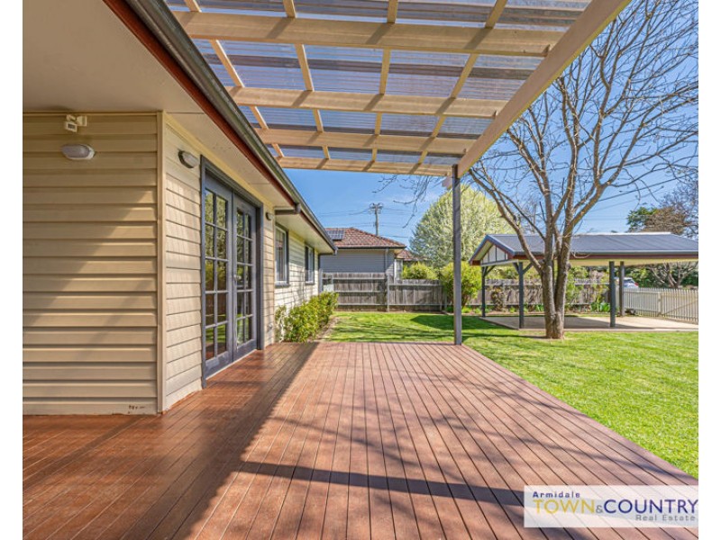 168B Galloway, Armidale NSW 2350