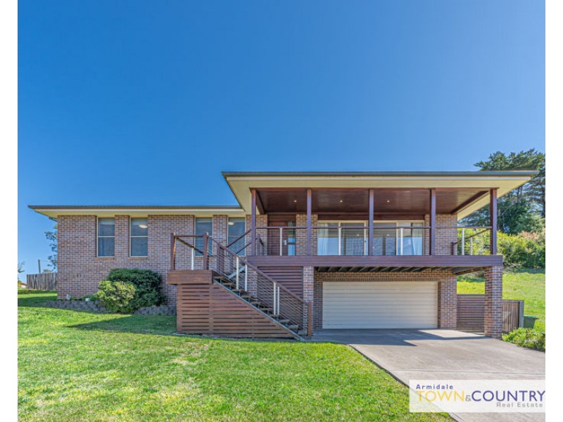 12 Napier Court, Armidale NSW 2350