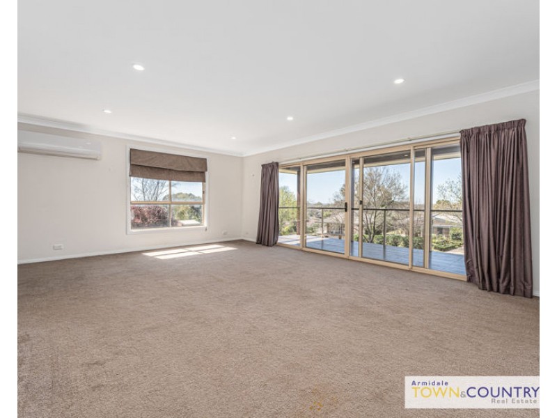 12 Napier Court, Armidale NSW 2350