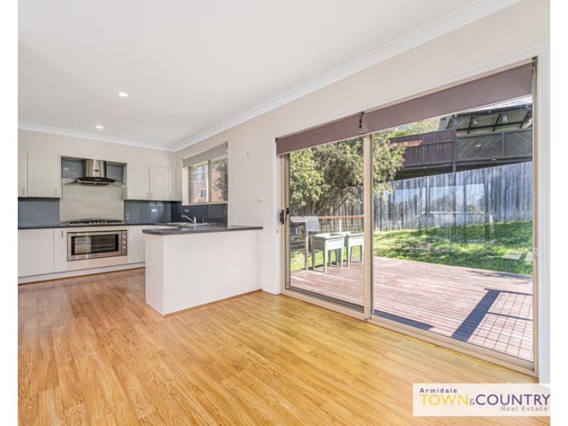 12 Napier Court, Armidale NSW 2350