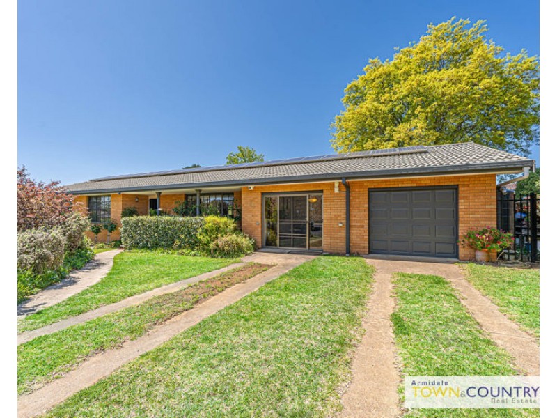 34 Dalton Drive, Armidale NSW 2350
