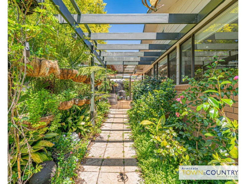 34 Dalton Drive, Armidale NSW 2350