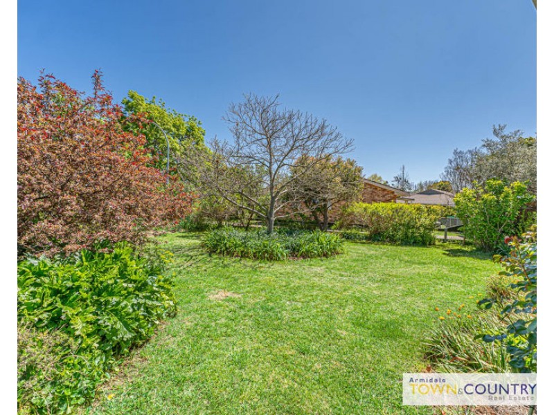 34 Dalton Drive, Armidale NSW 2350
