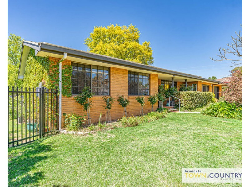 34 Dalton Drive, Armidale NSW 2350