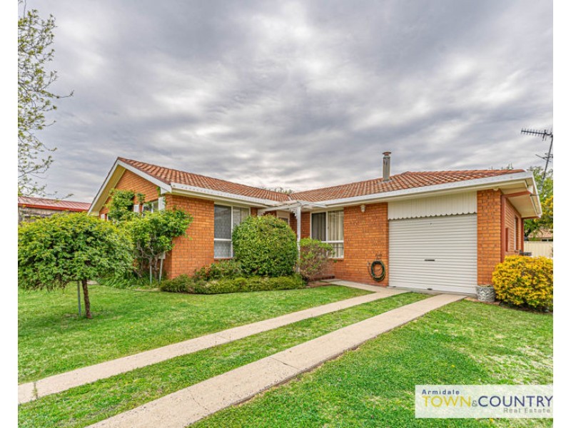 6 Patricia Close, Armidale NSW 2350
