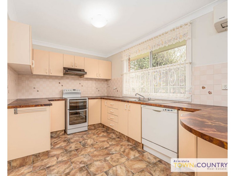 6 Patricia Close, Armidale NSW 2350