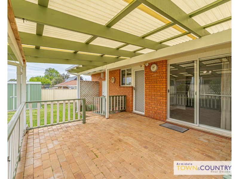 6 Patricia Close, Armidale NSW 2350