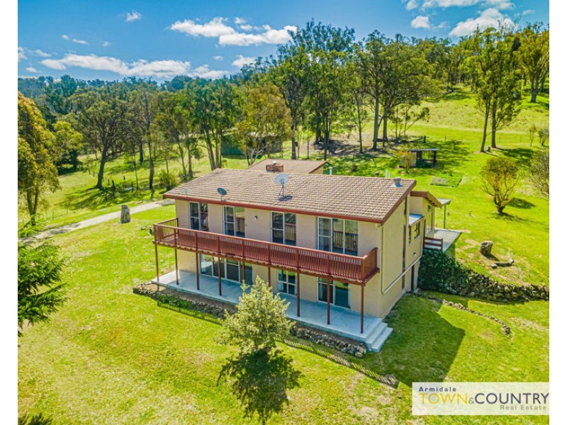 62 Edward Drive, Armidale NSW 2350