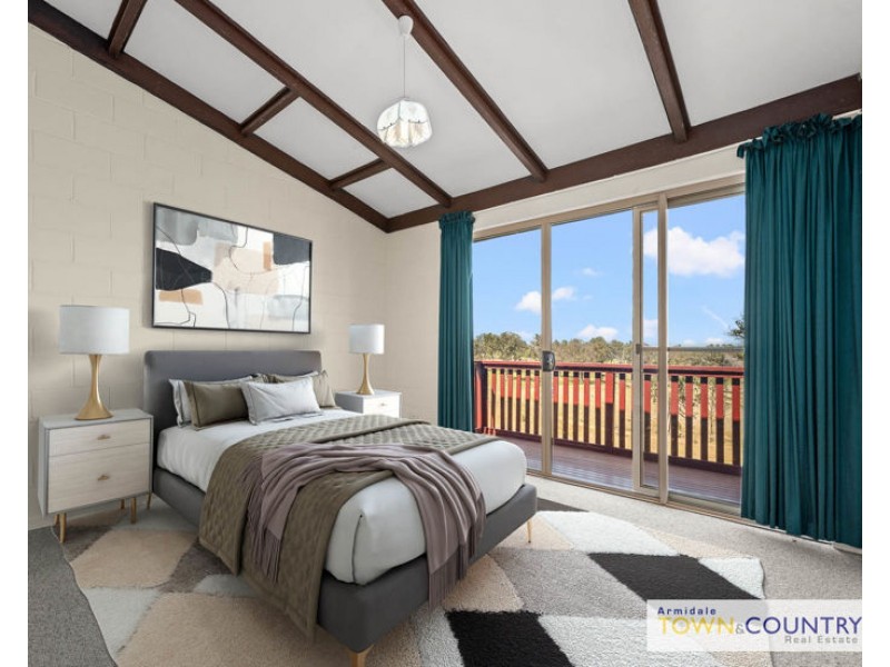 62 Edward Drive, Armidale NSW 2350