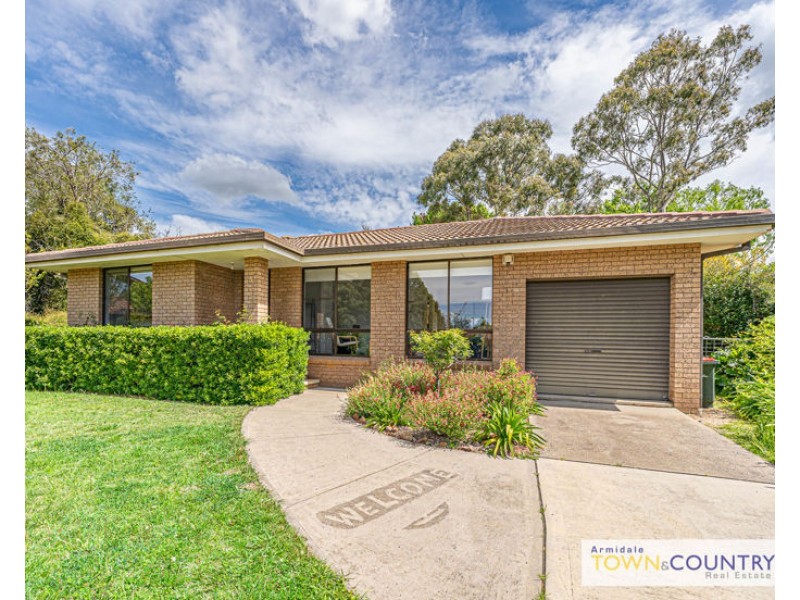 5 Haga Place, Armidale NSW 2350