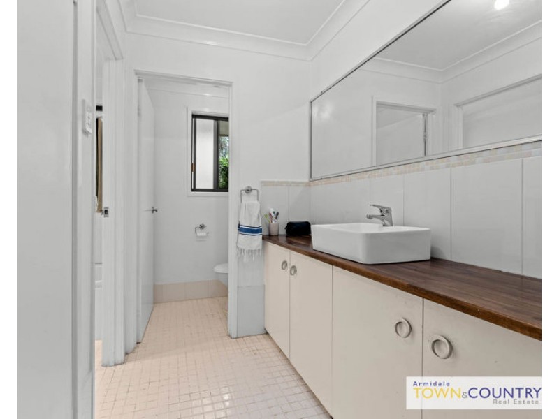 5 Haga Place, Armidale NSW 2350