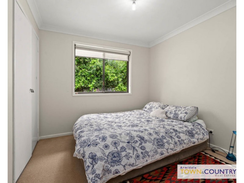 5 Haga Place, Armidale NSW 2350